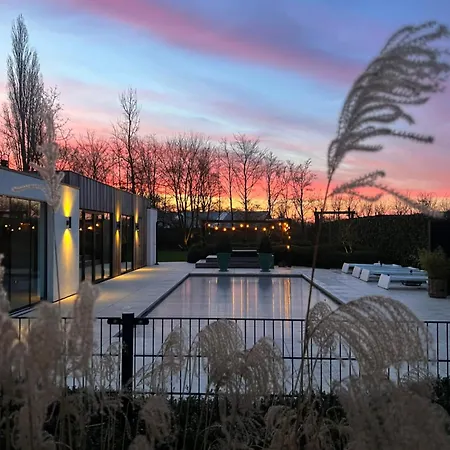 Bed and Breakfast De Lichtboei *